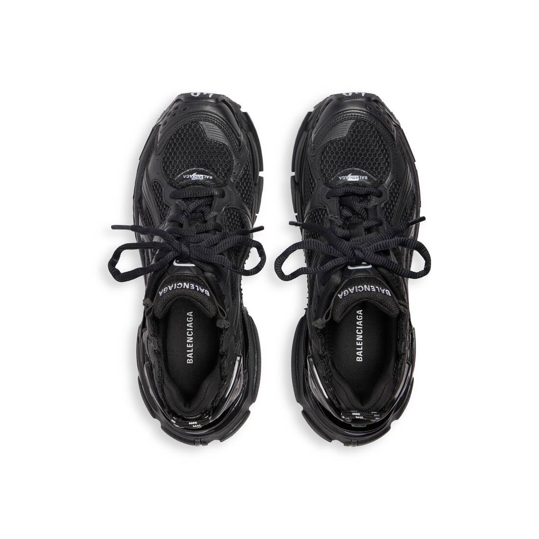 Men’s Runner Sneaker in Black - Image 6